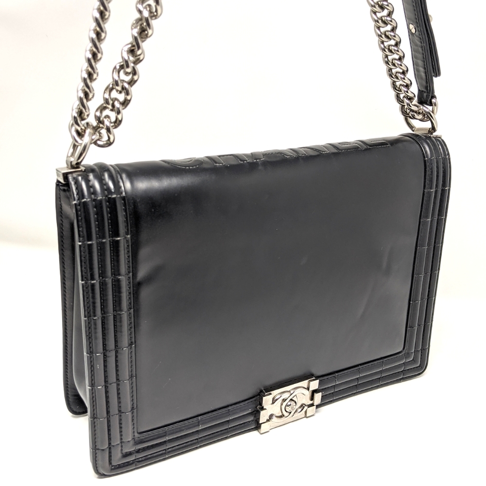 πHPπCHANEL Boy Black Flap Reverso Calfskin Bag - Picture 12 of 16